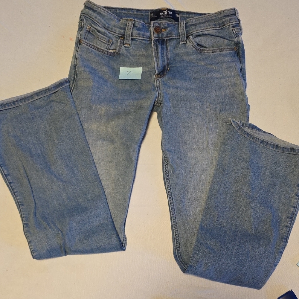 Hollister Blue Boot Cut Jeans with Classic Denim Style